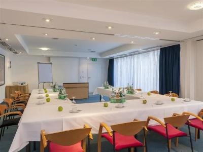 Good Morning + Leipzig - 22