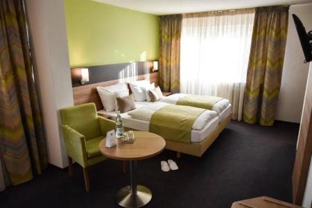 Martins Klause Airport Messe - 48