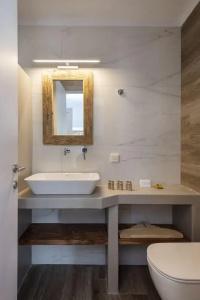 Drios Luxury Studios - 28