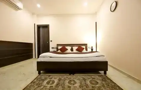 Aiwan-e-Shahi - 6