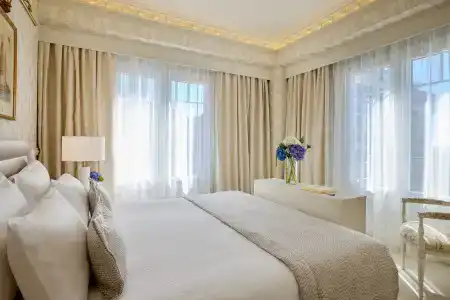 Mediterranean Palace - 3