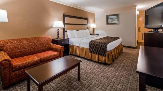 Best Western Riverside Inn - 37