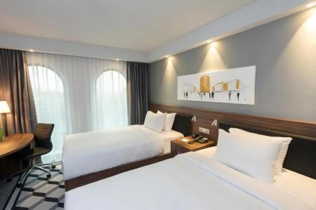 Hampton By Hilton Poznan Old Town - 35