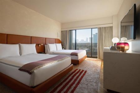 Sixty Beverly Hills - 38