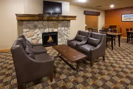 AmericInn by Wyndham Medical Center - 26