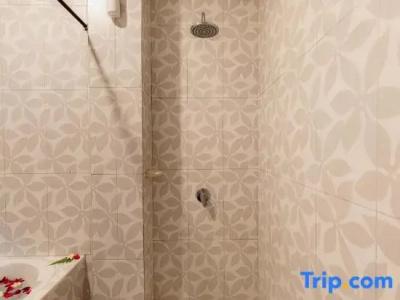 Amoya Inn - 142