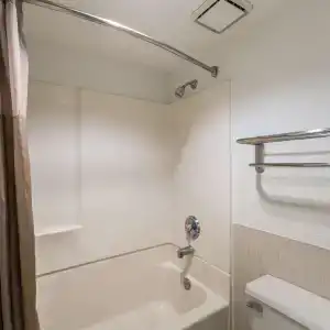 6-Houston, TX - Brookhollow - 28