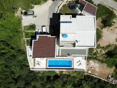 Belvedere - 18