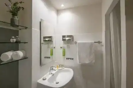 Golden Tulip Cannes De Paris - 189