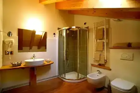 Boton D'Or & Wellness - 91