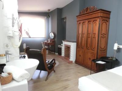 Les Monges Palace Boutique - 3