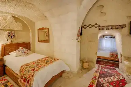 Tulip Cave Suites - 130
