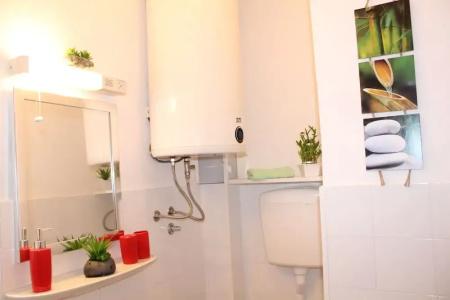 Guest House Tomanovic - 96
