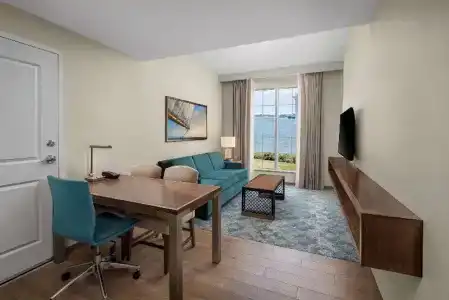 Embassy Suites by Hilton Charleston Harbor Mt. Pleasant - 33