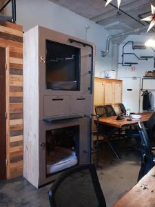 PodShare Hollywood - 33