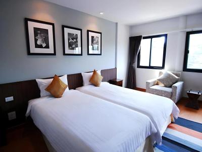 Coral Grand Place - 2