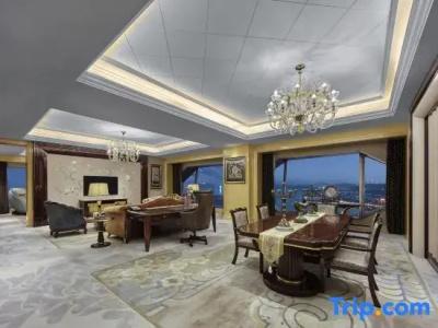 Wanda Reign Wuhan - 108