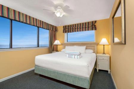 Ocean Club a Ramada by Wyndham - 6