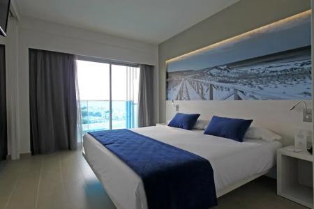 Tonga Tower Design & Suites - 37