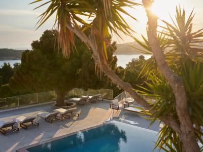 Vouliagmeni Suites - 43