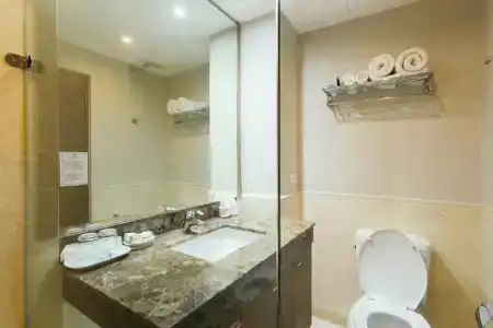 Thomson Residence - 107