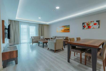 Empula & Residences - 56