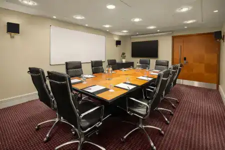 Crowne Plaza London Ealing, An Ihg - 35