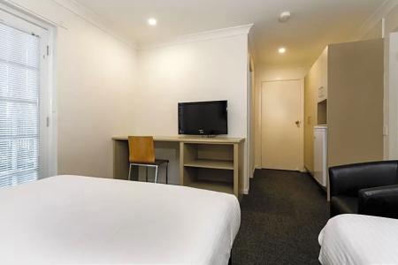 The Waterloo Bay - 17