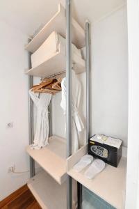 Ansen and Suites - 66