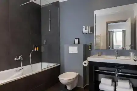 The Augustin - 80