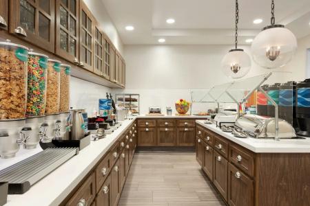 Homewood Suites By Hilton John Wayne Airport - 10