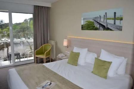 Best Western Plus Le Roof Vannes Bord De Mer - 37