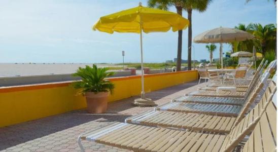 Page Terrace Beachfront - 13