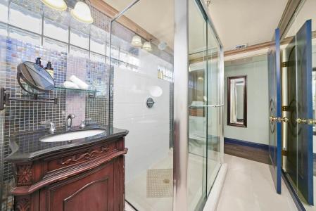Riviera Suites - 7
