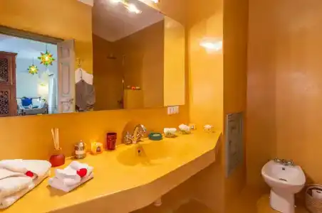 Riad Azahar - 60