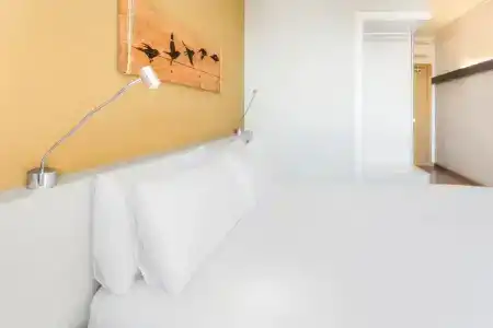 B&B Barcelona Viladecans - 32