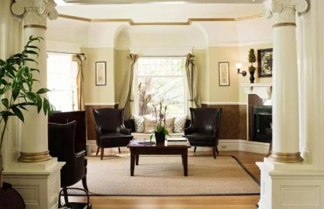 1801 First Luxury Inn - 9