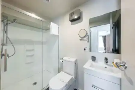 315 Riccarton - 78
