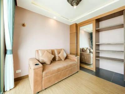 Vaccinated Staff - Oyo 458 Nakorn Siam Boutique - 22