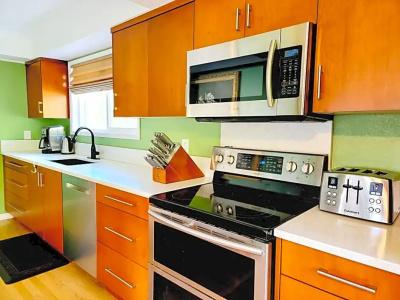 James Bay Inn, Suites & Cottage - 41