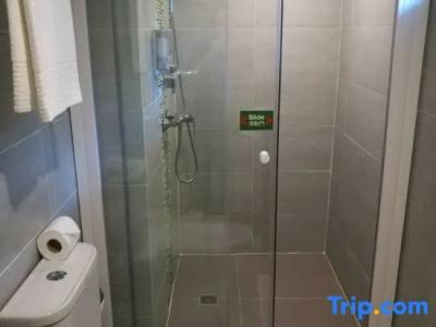 Ibis Styles Bangkok Sukhumvit 50 - 47