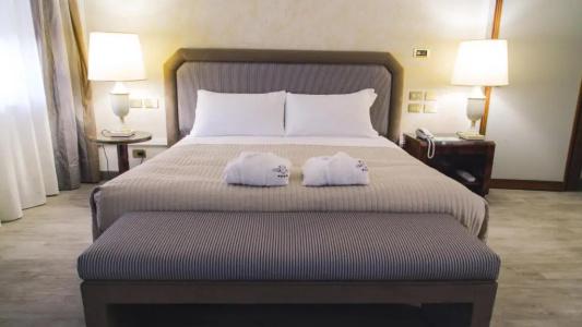 Grand Excelsior's - 148