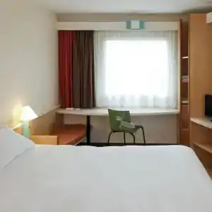 ibis Köln Airport - 30