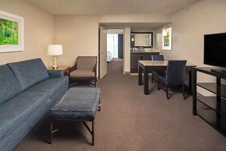Sheraton Suites Fort Lauderdale at Cypress Creek - 53