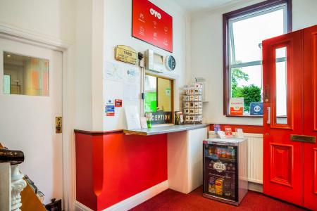 Oyo London Guest House - 19