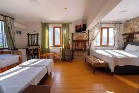 Fulya Pension - 39