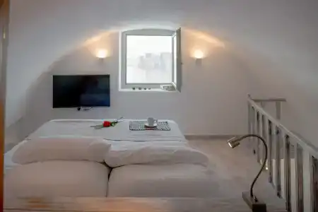 La Perla Villas and Suites - Adults Only - 5