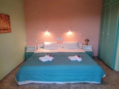Dioskouroi Apts - 71
