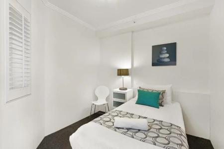 Crystal Bay On The Broadwater - 120