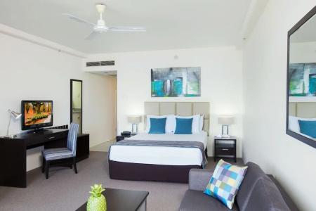 Rydges Esplanade - 97